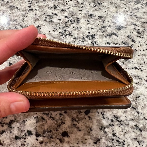 Tory Burch, purse and wallet matching set - Picture 15 of 17